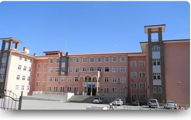 Erzurum-Palandöken-Yıldızkent Borsa İstanbul Ortaokulu fotoğrafı