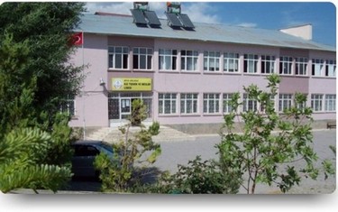 Bitlis-Adilcevaz-Adilcevaz Tuğrul Bey Anadolu Lisesi fotoğrafı