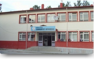 Amasya-Taşova-Cumhuriyet Ortaokulu fotoğrafı