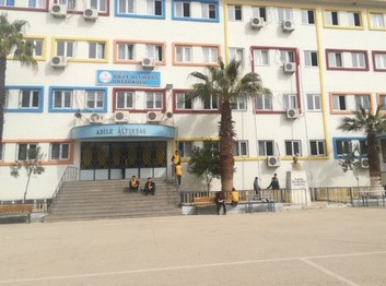 Gaziantep-Nizip-Adile Altınbaş Ortaokulu fotoğrafı