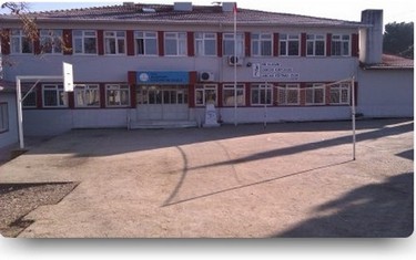 Uşak-Merkez-Alanyurt Ortaokulu fotoğrafı