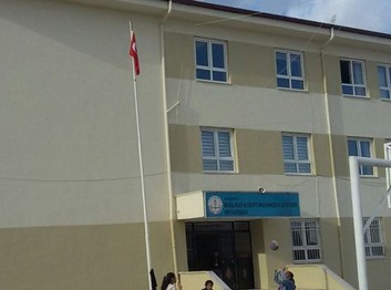 Aksaray-Merkez-Bağlıkaya Şehit Muammer Karacaer Ortaokulu fotoğrafı