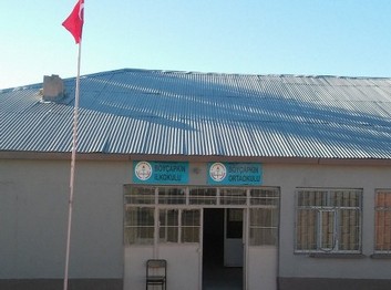 Muş-Malazgirt-Boyçapkın Ortaokulu fotoğrafı