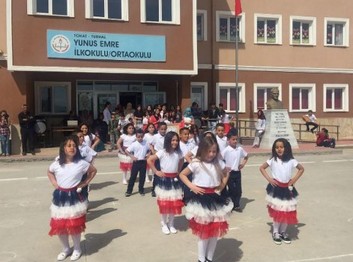 Tokat-Turhal-Yunus Emre Ortaokulu fotoğrafı