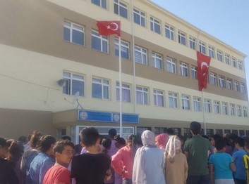 Aksaray-Eskil-Eşmekaya Ortaokulu fotoğrafı
