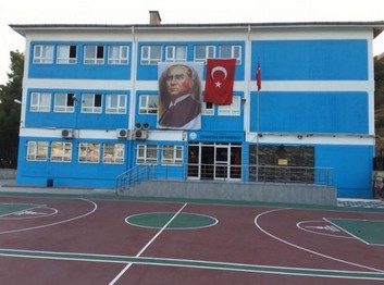 İzmir-Bornova-Çimentaş Ortaokulu fotoğrafı
