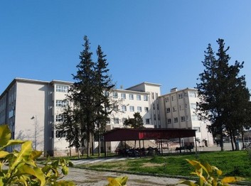 Adana-Ceyhan-Çakabey Mesleki ve Teknik Anadolu Lisesi fotoğrafı