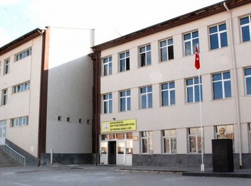 Kayseri-Bünyan-Şehit Piyade Teğmen Bekir Öztürk Çok Programlı Anadolu Lisesi fotoğrafı