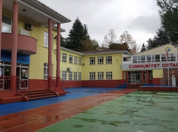 Zonguldak-Ereğli-Cumhuriyet Ortaokulu fotoğrafı