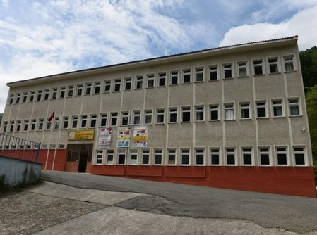 Trabzon-Şalpazarı-Şalpazarı Ayten Yılmaz Mesleki ve Teknik Anadolu Lisesi fotoğrafı