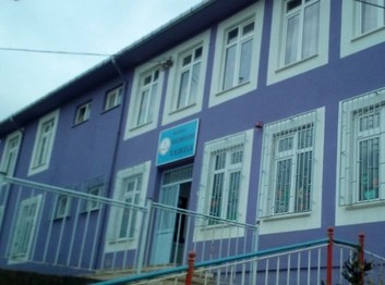 Trabzon-Of-Bölümlü Mehmet Akif Ersoy İlkokulu fotoğrafı