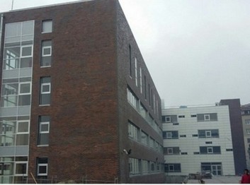 İstanbul-Şişli-Ahi Evran Mesleki ve Teknik Anadolu Lisesi fotoğrafı