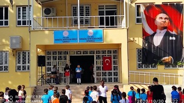 Hatay-Arsuz-Karaağaç Hayriye Can Kireççi Ortaokulu fotoğrafı