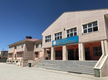 Hakkari-Yüksekova-Borsa İstanbul İlkokulu fotoğrafı