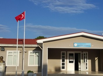 Aydın-Yenipazar-Hamzabali Ortaokulu fotoğrafı