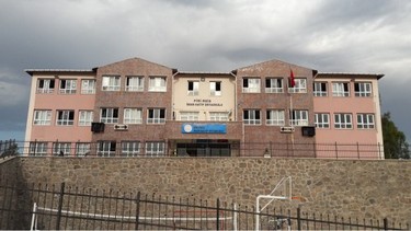 İzmir-Bayraklı-Piri Reis İmam Hatip Ortaokulu fotoğrafı