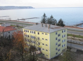 Trabzon-Sürmene-Cevher Özden Mesleki ve Teknik Anadolu Lisesi fotoğrafı
