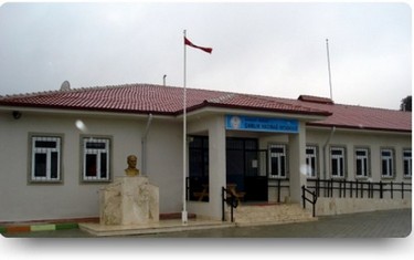 Burdur-Bucak-Çamlık Hacıbağ Ortaokulu fotoğrafı