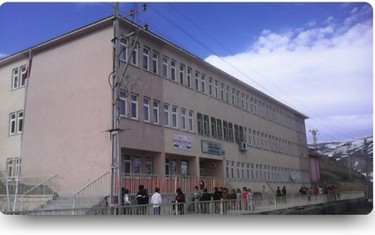 Bayburt-Merkez-Akşar Genç Osman Ortaokulu fotoğrafı