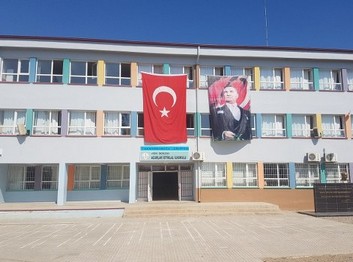Aydın-İncirliova-Acarlar İstiklal İlkokulu fotoğrafı