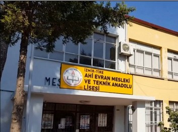 İzmir-Tire-Tire Ahi Evran Mesleki ve Teknik Anadolu Lisesi fotoğrafı