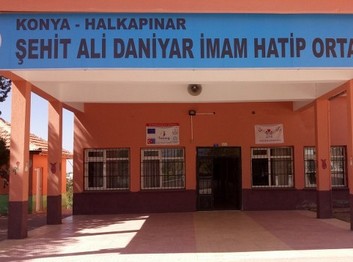 Konya-Halkapınar-Şehit Ali Daniyar İmam Hatip Ortaokulu fotoğrafı