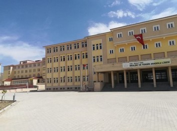 Van-Özalp-TOKİ Mesleki ve Teknik Anadolu Lisesi fotoğrafı
