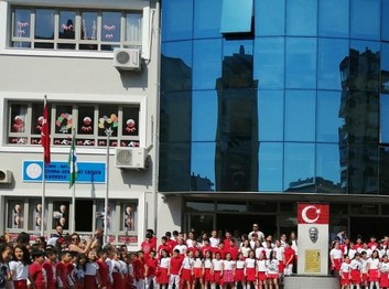 İzmir-Bayraklı-Zehra-Semahat Erişen İlkokulu fotoğrafı