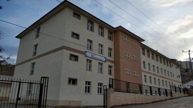 Bayburt-Merkez-Maden İmam Hatip Ortaokulu fotoğrafı