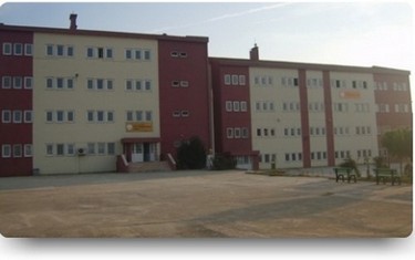 Yalova-Çiftlikköy-Çiftlikköy Atatürk Anadolu Lisesi fotoğrafı