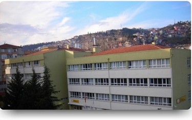 Kocaeli-İzmit-Kanuni Mesleki ve Teknik Anadolu Lisesi fotoğrafı
