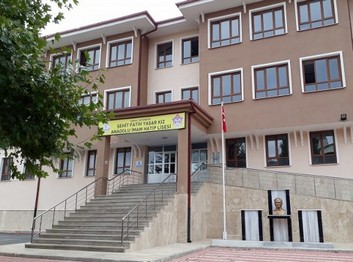 Konya-Seydişehir-Şehit Fatih Yaşar Kız Anadolu İmam Hatip Lisesi fotoğrafı