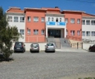 İzmir-Aliağa-Yenişakran Yunus Emre Ortaokulu fotoğrafı