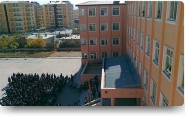 Van-Tuşba-Abdurrahman Gazi Borsa İstanbul Anadolu Lisesi fotoğrafı