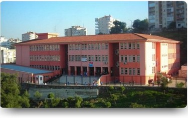 İzmir-Balçova-Başöğretmen Atatürk İlkokulu fotoğrafı
