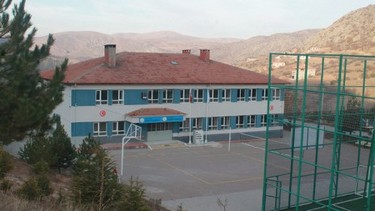 Kayseri-Yahyalı-Karaköy ortaokulu fotoğrafı