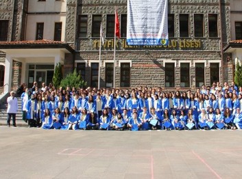 Rize-Merkez-Tevfik İleri Anadolu Lisesi fotoğrafı