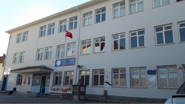 Kayseri-Tomarza-Atatürk Ortaokulu fotoğrafı