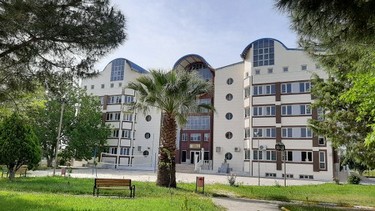 Manisa-Akhisar-Adnan Menderes Kız Anadolu İmam Hatip Lisesi fotoğrafı