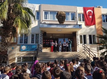 Antalya-Aksu-Alaylı İlkokulu fotoğrafı