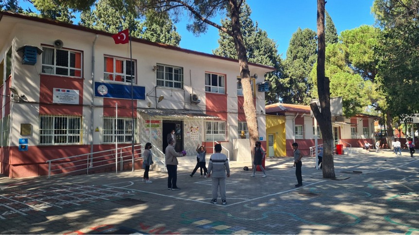 İzmir-Çiğli-Balatçık İlkokulu fotoğrafı