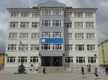 Erzurum-Yakutiye-Aliya İzzetbegoviç İmam Hatip Ortaokulu fotoğrafı