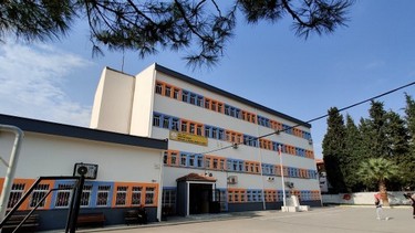 İzmir-Buca-Buca Zübeyde Hanım Mesleki ve Teknik Anadolu Lisesi fotoğrafı
