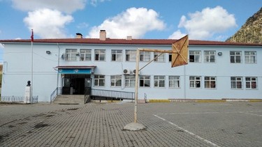 Uşak-Merkez-Karacahisar İlkokulu fotoğrafı