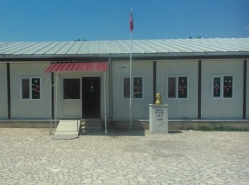 Kahramanmaraş-Türkoğlu-Hacıbebek Ortaokulu fotoğrafı