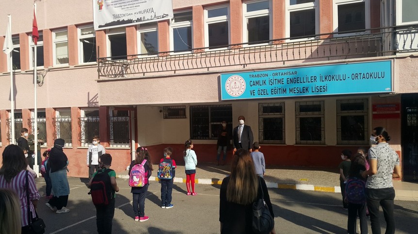 Trabzon-Ortahisar-Ortahisar Çamlık İşitme Engelliler Ortaokulu fotoğrafı