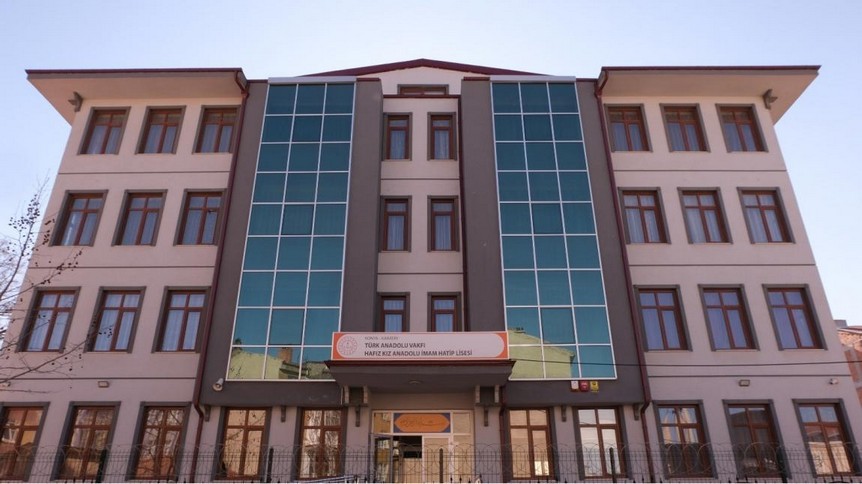 Konya-Karatay-Türk Anadolu Vakfı Hafız Kız Anadolu İmam Hatip Lisesi fotoğrafı