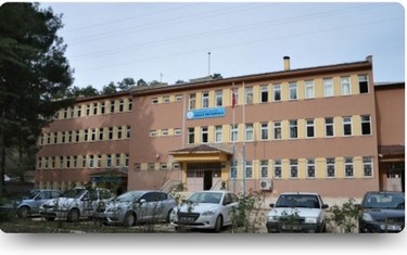 Kahramanmaraş-Onikişubat-Suçatı Ortaokulu fotoğrafı