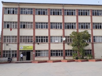 Şanlıurfa-Ceylanpınar-Şehit Cuma İbiş Mesleki ve Teknik Anadolu Lisesi fotoğrafı