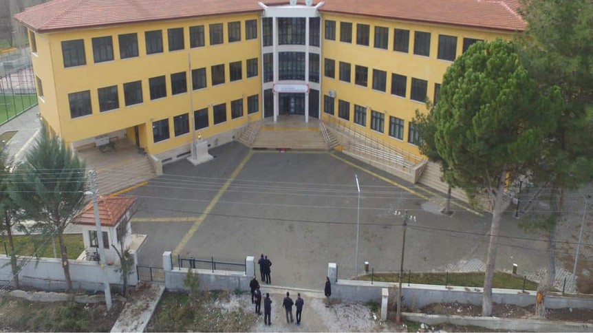 Burdur-Gölhisar-Aliya İzzetbegoviç Mesleki ve Teknik Anadolu Lisesi fotoğrafı